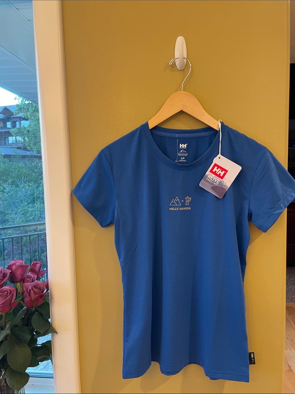 NWT Helly Hansen Royal Blue Active Logo Tee